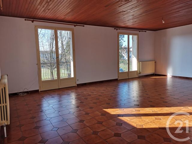 maison à vendre - 6 pièces - 174.0 m2 - AMBERIEU EN BUGEY - 01 - RHONE-ALPES - Century 21 Christal Immobilier maison à vendre - 6 pièces - 174.0 m2 - AMBERIEU EN BUGEY - 01 - RHONE-ALPES - Century 21 Christal Immobilier