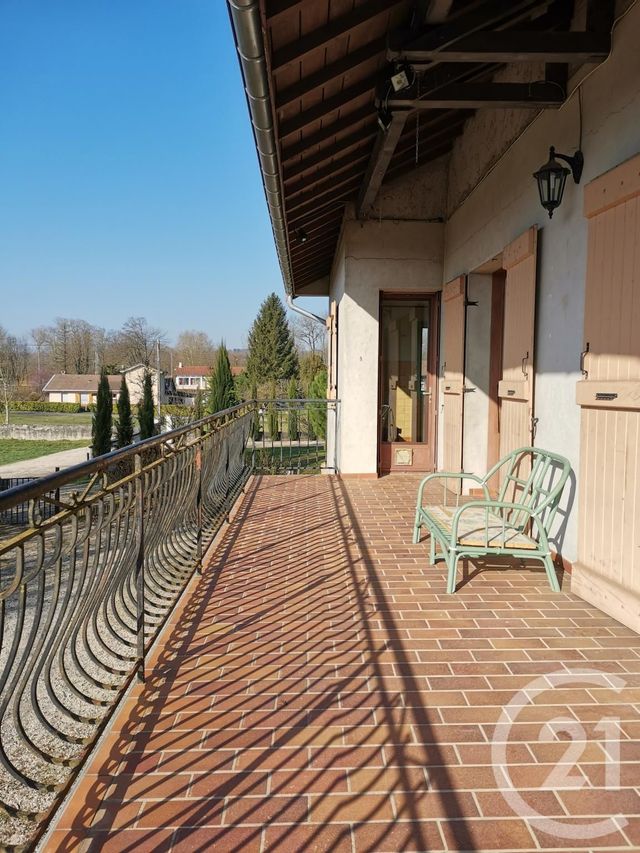 maison à vendre - 6 pièces - 174.0 m2 - AMBERIEU EN BUGEY - 01 - RHONE-ALPES - Century 21 Christal Immobilier maison à vendre - 6 pièces - 174.0 m2 - AMBERIEU EN BUGEY - 01 - RHONE-ALPES - Century 21 Christal Immobilier