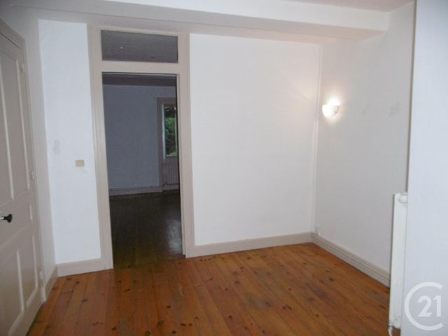 Afficher la photo en grand appartement à vendre - 5 pièces - 197.0 m2 - AMBERIEU EN BUGEY - 01 - RHONE-ALPES - Century 21 Christal Immobilier