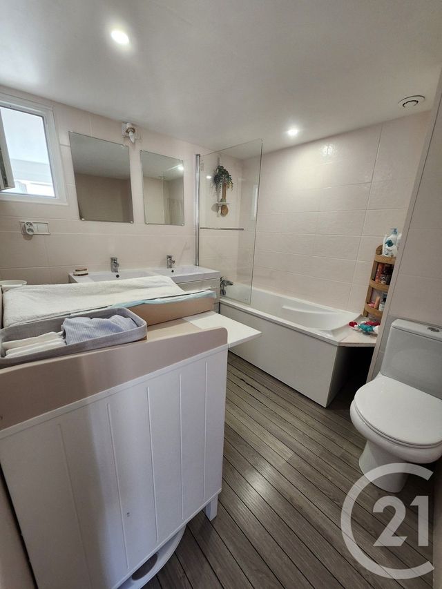 maison à vendre - 4 pièces - 93.08 m2 - CHATEAU GAILLARD - 01 - RHONE-ALPES - Century 21 Christal Immobilier