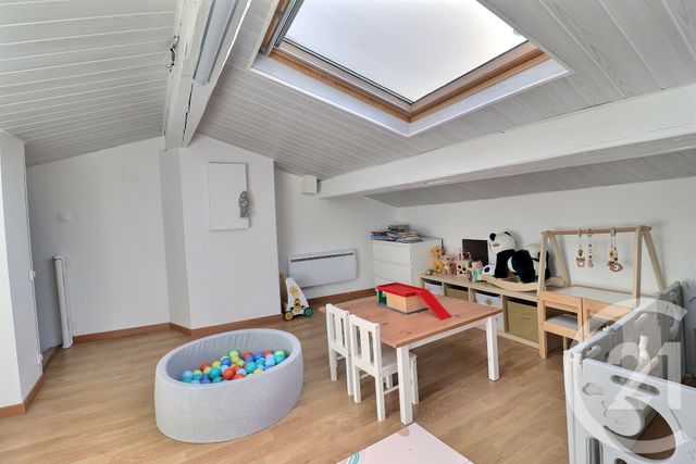 maison à vendre - 4 pièces - 93.08 m2 - CHATEAU GAILLARD - 01 - RHONE-ALPES - Century 21 Christal Immobilier