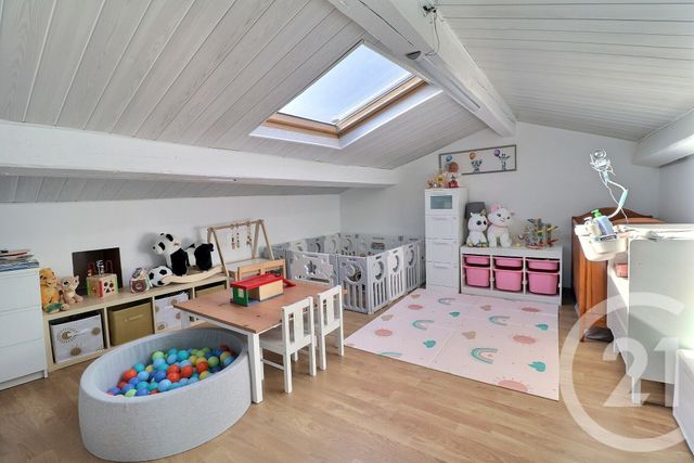 maison à vendre - 4 pièces - 93.08 m2 - CHATEAU GAILLARD - 01 - RHONE-ALPES - Century 21 Christal Immobilier