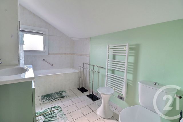 maison à vendre - 5 pièces - 95.47 m2 - AMBERIEU EN BUGEY - 01 - RHONE-ALPES - Century 21 Christal Immobilier