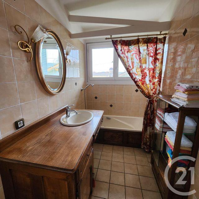 maison à vendre - 5 pièces - 136.0 m2 - AMBERIEU EN BUGEY - 01 - RHONE-ALPES - Century 21 Christal Immobilier