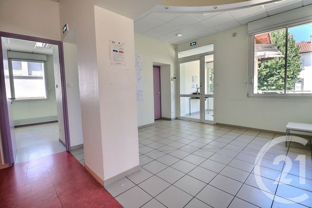 maison à vendre - 8 pièces - 217.32 m2 - AMBERIEU EN BUGEY - 01 - RHONE-ALPES - Century 21 Christal Immobilier