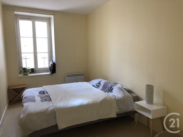 Appartement F3 à louer - 3 pièces - 76.85 m2 - AMBRONAY - 01 - RHONE-ALPES - Century 21 Christal Immobilier