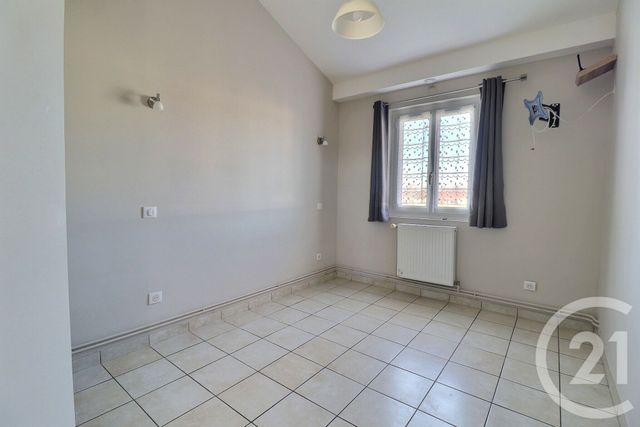 maison à louer - 5 pièces - 129.85 m2 - AMBERIEU EN BUGEY - 01 - RHONE-ALPES - Century 21 Christal Immobilier