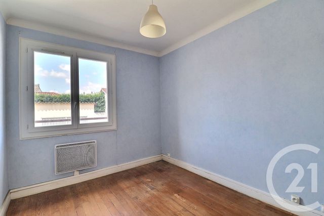 Appartement à vendre - 4 pièces - 65.9 m2 - AMBERIEU EN BUGEY - 01 - RHONE-ALPES - Century 21 Christal Immobilier