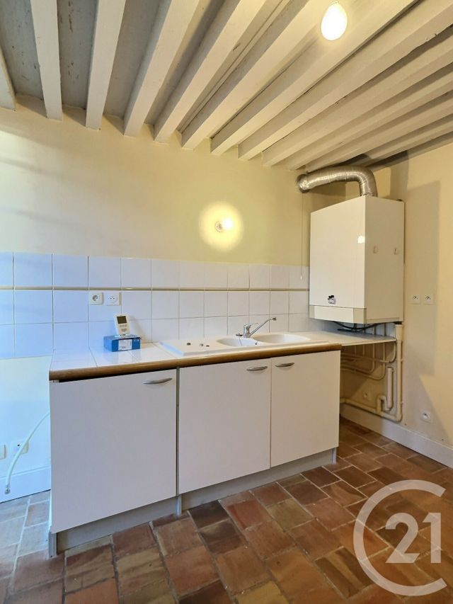 Appartement à louer - 3 pièces - 82.2 m2 - PONT D AIN - 01 - RHONE-ALPES - Century 21 Christal Immobilier