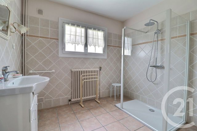 maison à vendre - 6 pièces - 155.0 m2 - AMBERIEU EN BUGEY - 01 - RHONE-ALPES - Century 21 Christal Immobilier