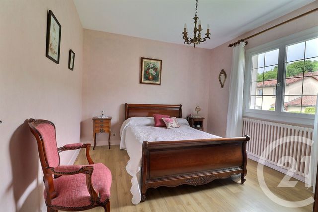 maison à vendre - 6 pièces - 155.0 m2 - AMBERIEU EN BUGEY - 01 - RHONE-ALPES - Century 21 Christal Immobilier