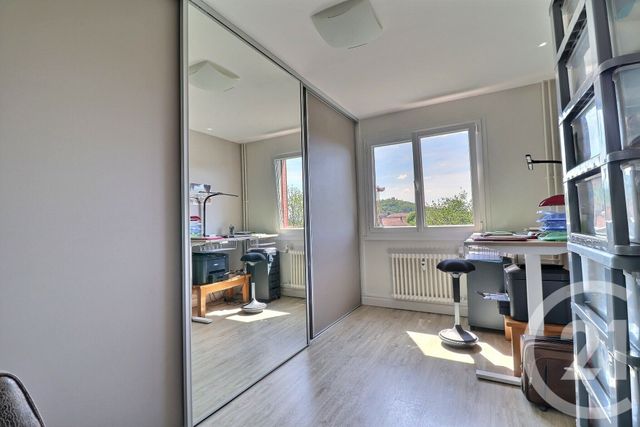 Appartement F3 à vendre - 3 pièces - 64.4 m2 - AMBERIEU EN BUGEY - 01 - RHONE-ALPES - Century 21 Christal Immobilier