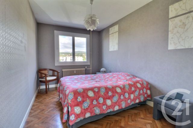 Appartement F3 à vendre - 3 pièces - 64.4 m2 - AMBERIEU EN BUGEY - 01 - RHONE-ALPES - Century 21 Christal Immobilier