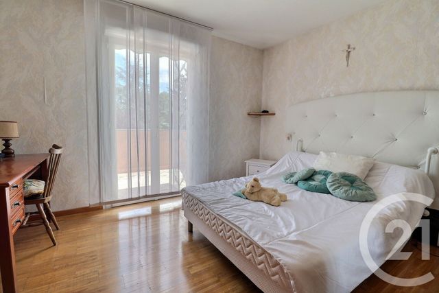 maison à vendre - 6 pièces - 170.34 m2 - AMBERIEU EN BUGEY - 01 - RHONE-ALPES - Century 21 Christal Immobilier