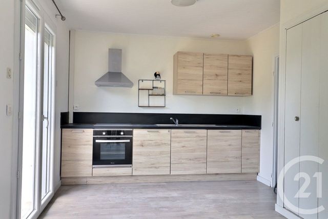maison à louer - 5 pièces - 95.46 m2 - AMBRONAY - 01 - RHONE-ALPES - Century 21 Christal Immobilier