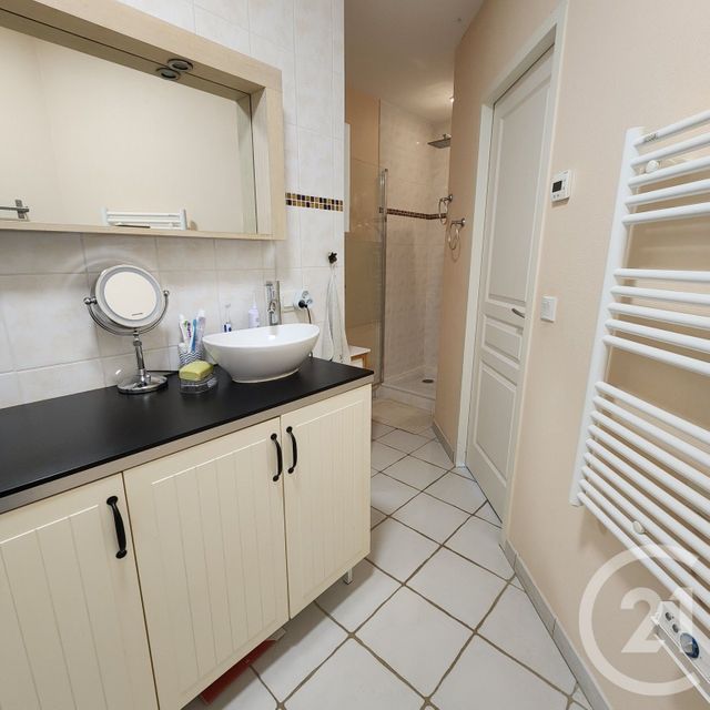 Appartement F3 à vendre - 3 pièces - 84.28 m2 - AMBERIEU EN BUGEY - 01 - RHONE-ALPES - Century 21 Christal Immobilier