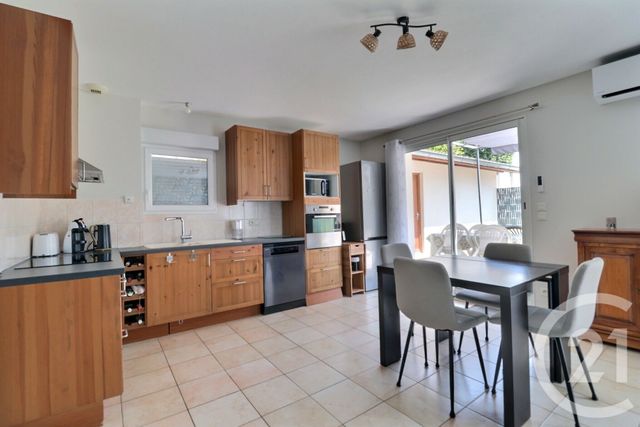 Appartement F3 à vendre - 3 pièces - 84.28 m2 - AMBERIEU EN BUGEY - 01 - RHONE-ALPES - Century 21 Christal Immobilier