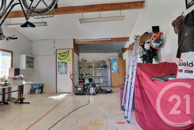 maison à louer - 5 pièces - 106.28 m2 - ST JEAN LE VIEUX - 01 - RHONE-ALPES - Century 21 Christal Immobilier