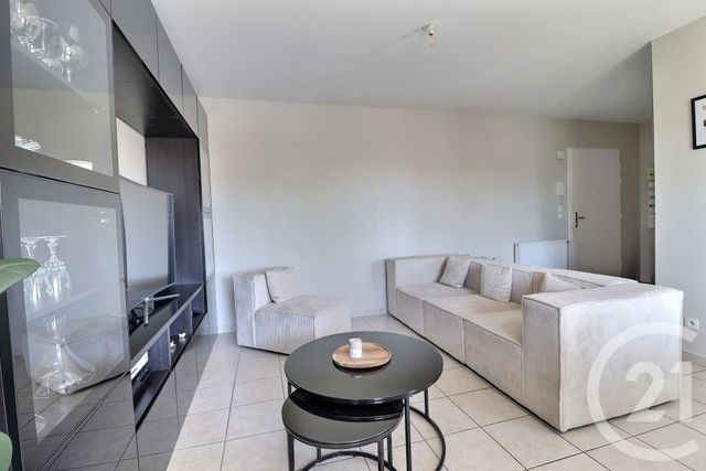 Appartement T3 à vendre - 3 pièces - 68.49 m2 - AMBERIEU EN BUGEY - 01 - RHONE-ALPES - Century 21 Christal Immobilier