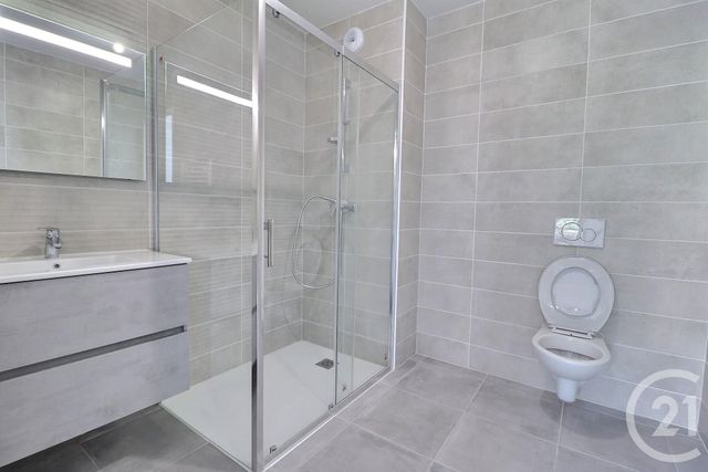 Appartement Studio à louer - 1 pièce - 32.97 m2 - AMBERIEU EN BUGEY - 01 - RHONE-ALPES - Century 21 Christal Immobilier