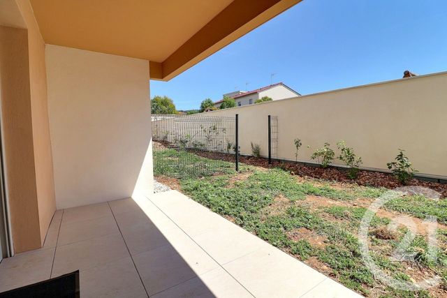 Appartement à louer - 2 pièces - 42.0 m2 - AMBERIEU EN BUGEY - 01 - RHONE-ALPES - Century 21 Christal Immobilier