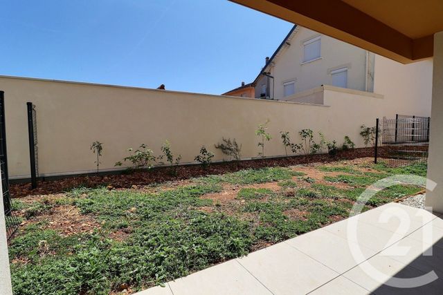 Appartement à louer - 2 pièces - 42.0 m2 - AMBERIEU EN BUGEY - 01 - RHONE-ALPES - Century 21 Christal Immobilier
