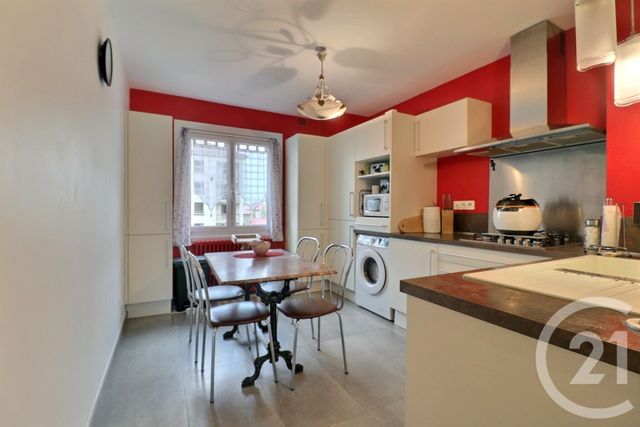 Appartement F4 à vendre - 4 pièces - 74.6 m2 - AMBERIEU EN BUGEY - 01 - RHONE-ALPES - Century 21 Christal Immobilier