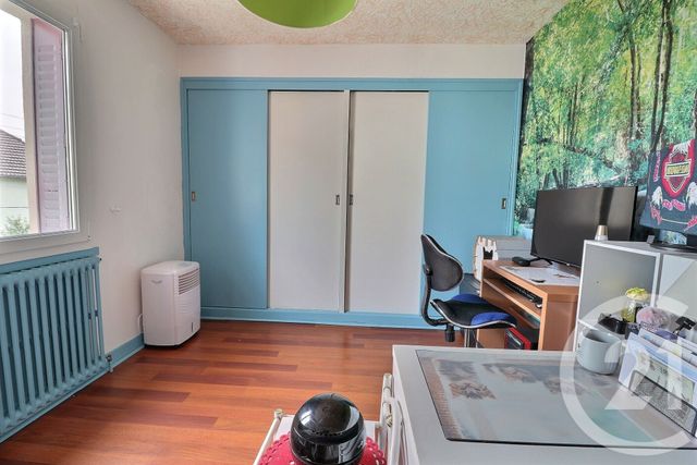 Appartement F4 à vendre - 4 pièces - 74.6 m2 - AMBERIEU EN BUGEY - 01 - RHONE-ALPES - Century 21 Christal Immobilier